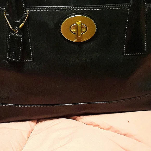 Coach Large Vintage Bag - Picture 8 of 16